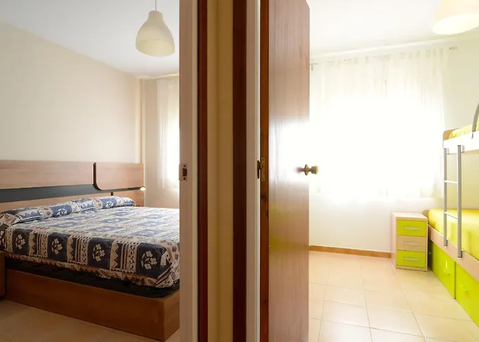 San Enrique B 2-2 * L' Escala